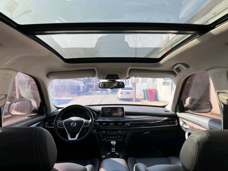 沈陽19年漢騰汽車X77