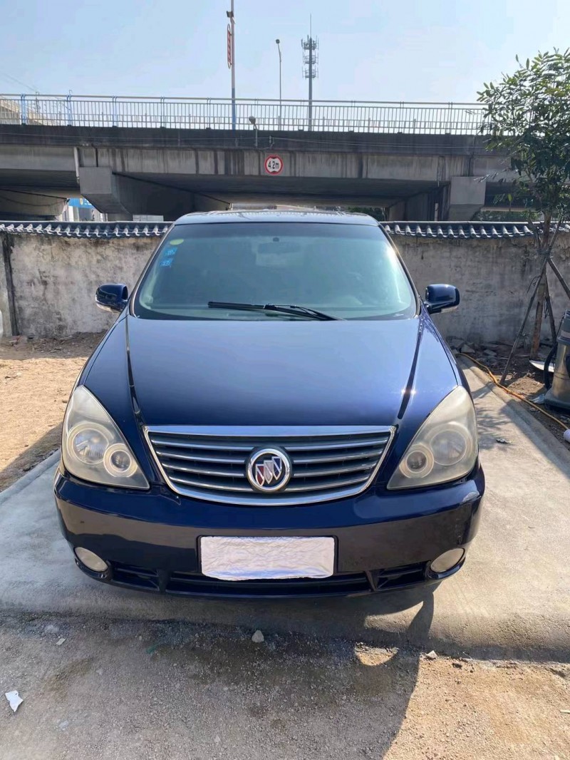 广州09年别克GL81