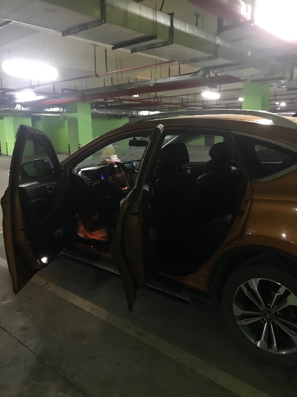 咸陽14年納智捷優6 SUV4