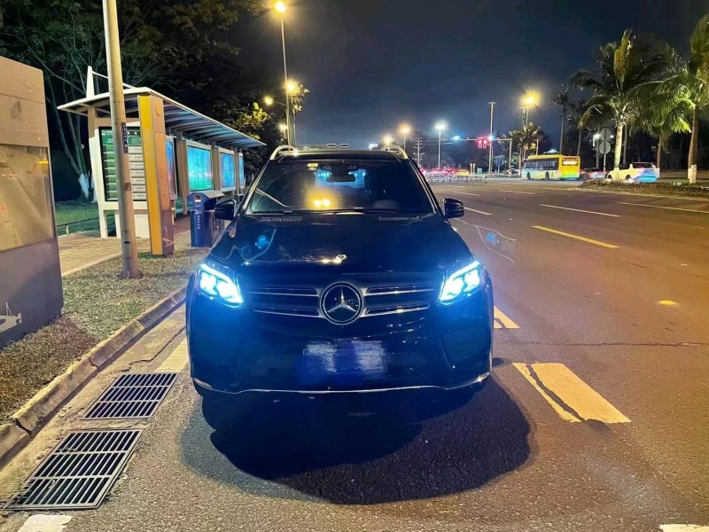 北京19年奔驰GLS1