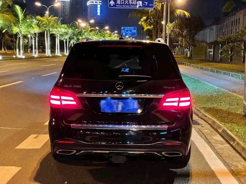 北京19年奔驰GLS5