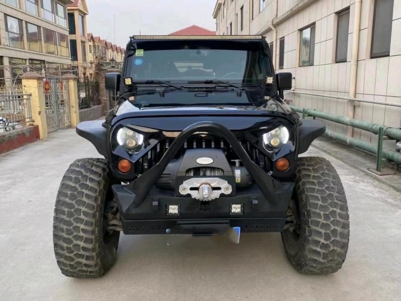 青島13年Jeep牧馬人1
