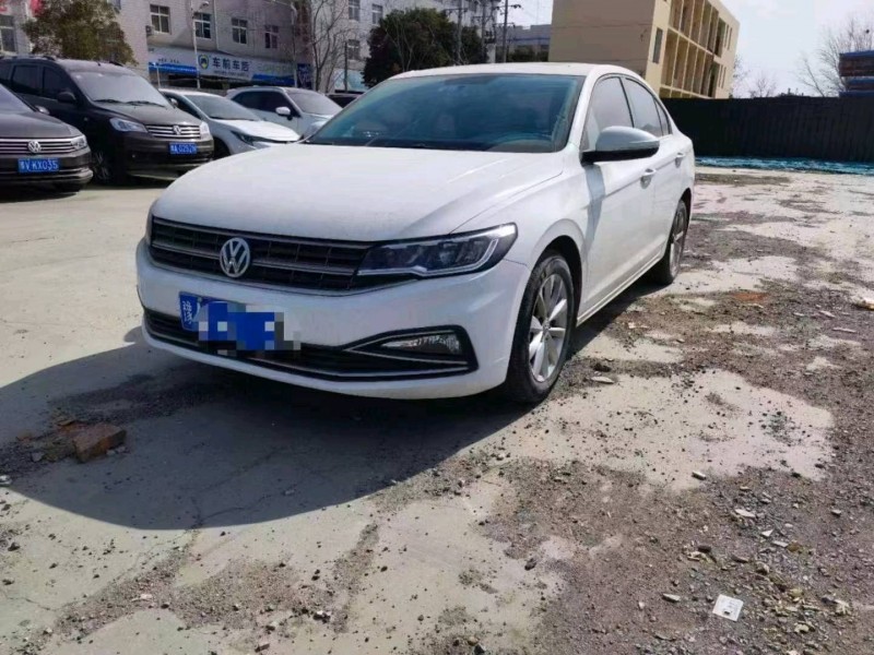鶴壁19年大眾寶來3