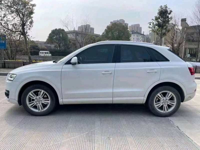 绍兴15年奥迪Q38