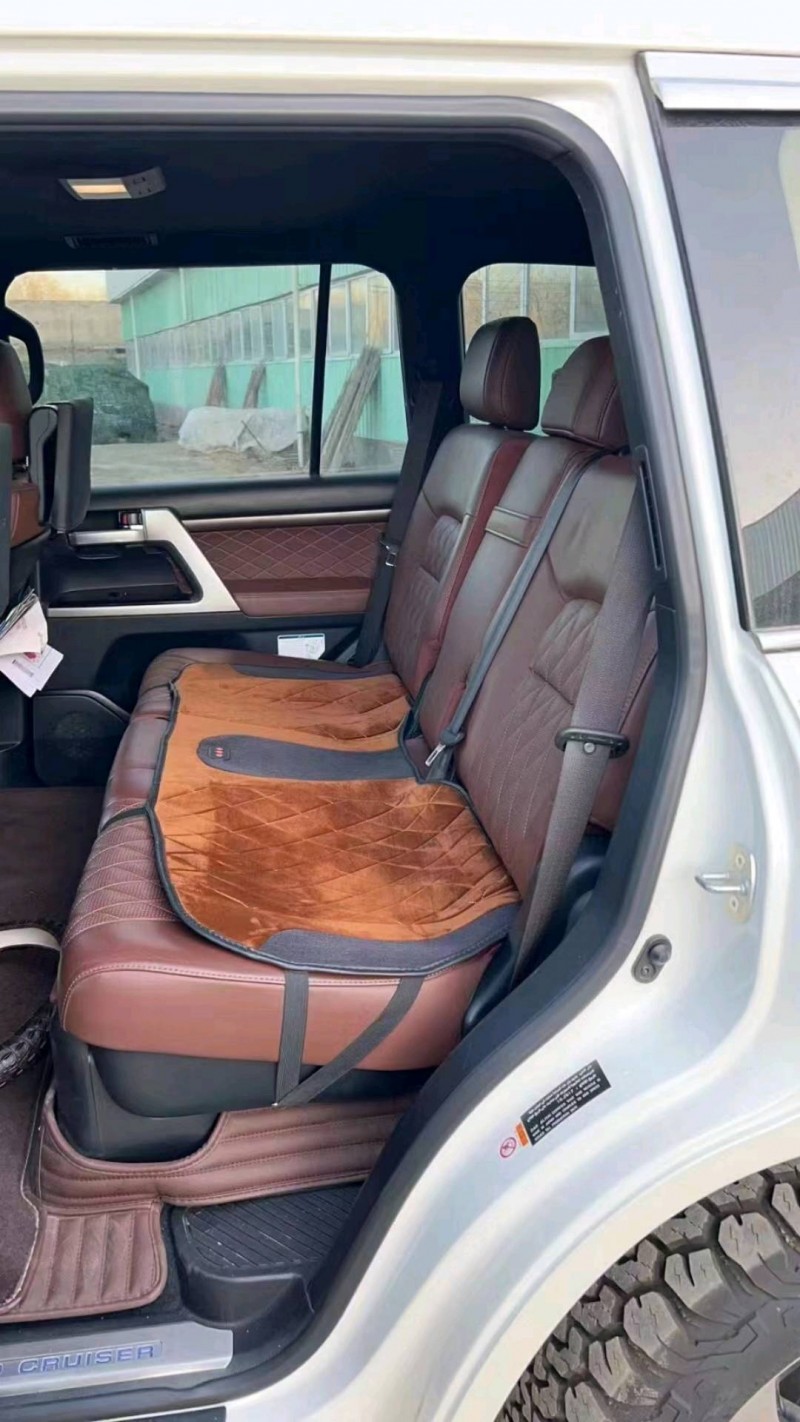 北京18年丰田兰德酷路泽5