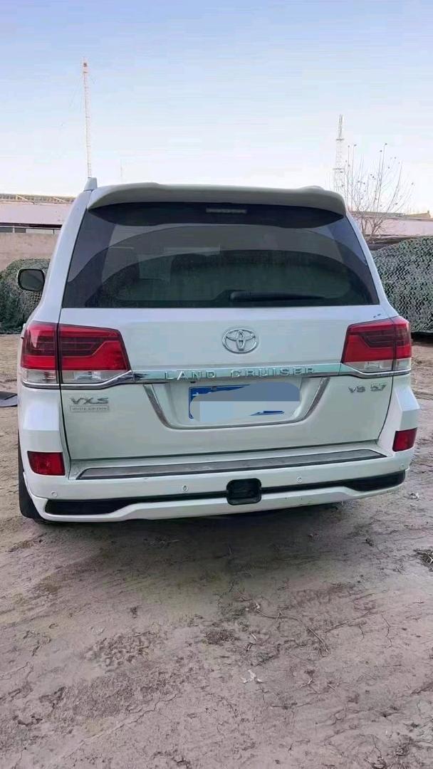 北京18年丰田兰德酷路泽3