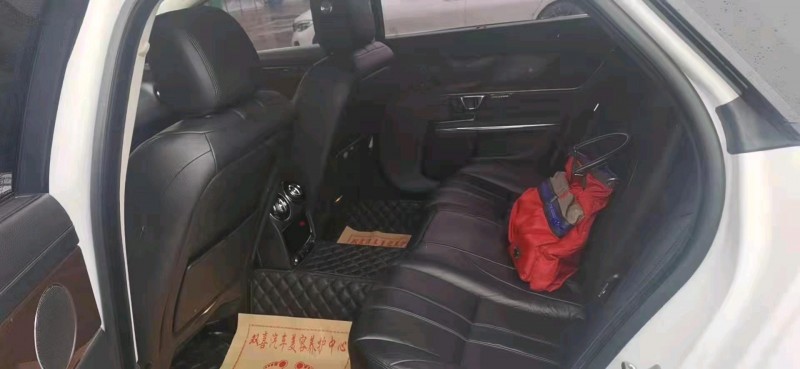 貴陽14年捷豹XJ2