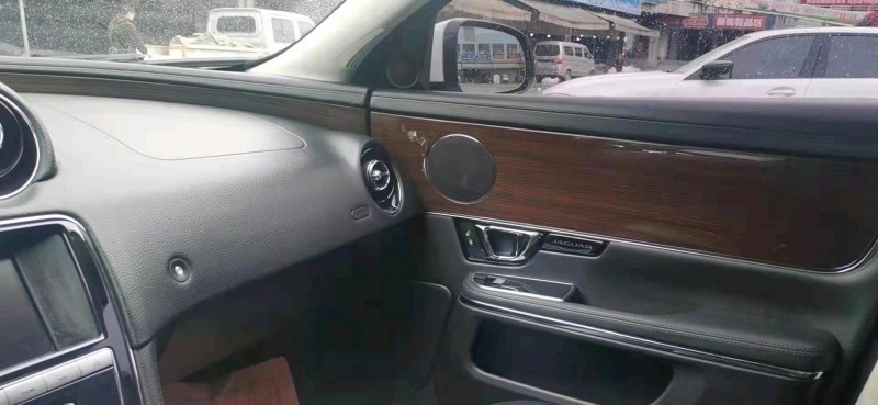 貴陽14年捷豹XJ1