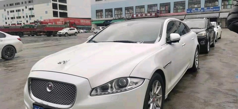 貴陽14年捷豹XJ4