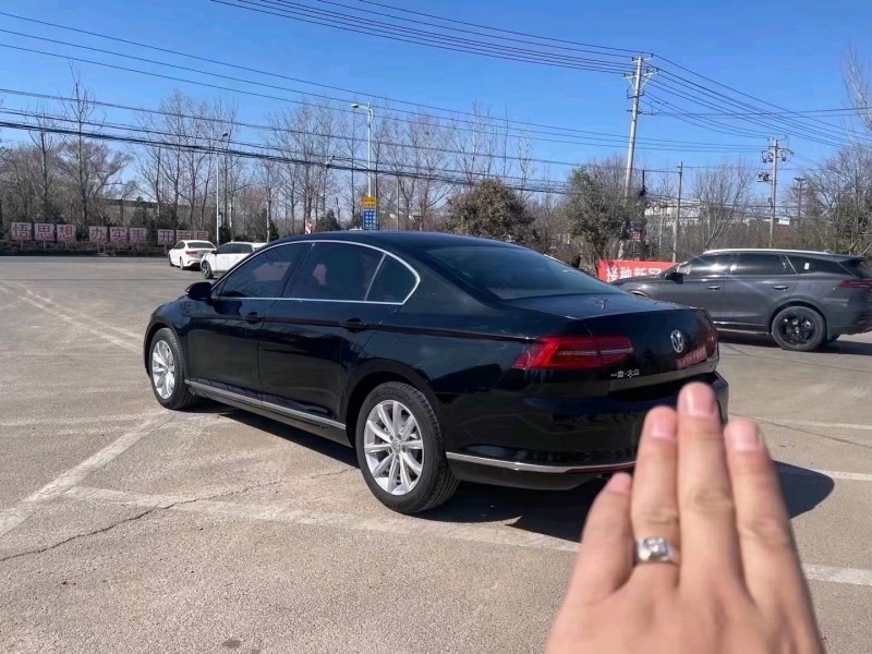 潍坊18年大众迈腾5