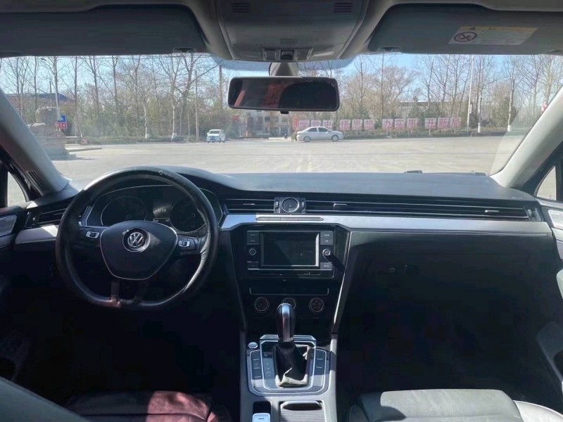 潍坊18年大众迈腾8