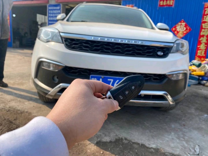 天津17年獵豹汽車CS101