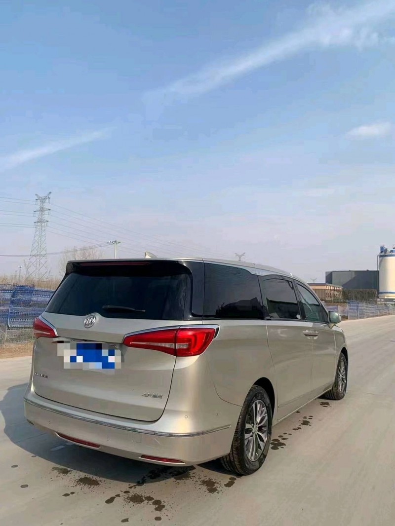 北京17年别克GL84