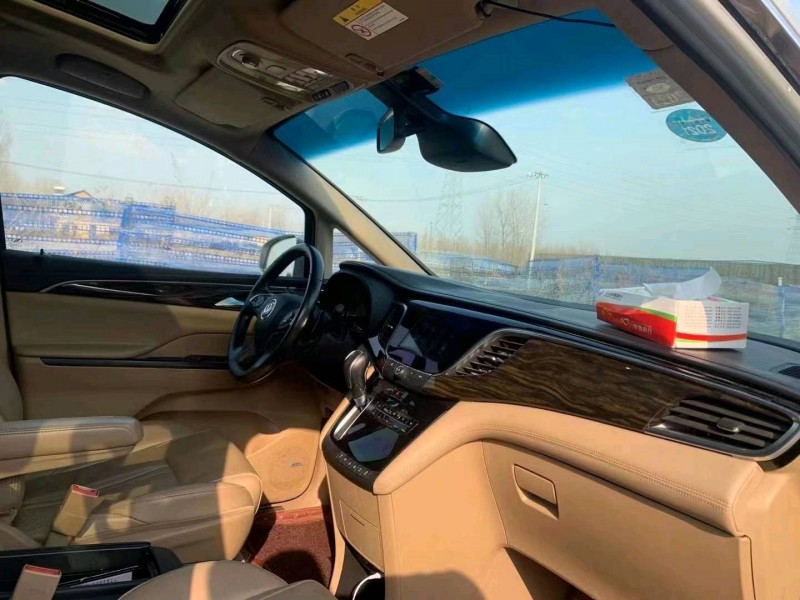 北京17年别克GL88