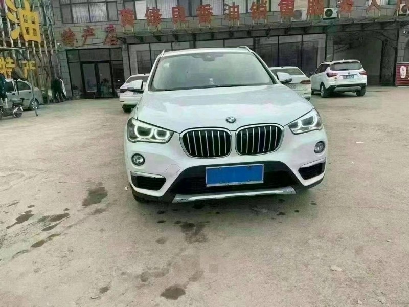 北京16年宝马X19