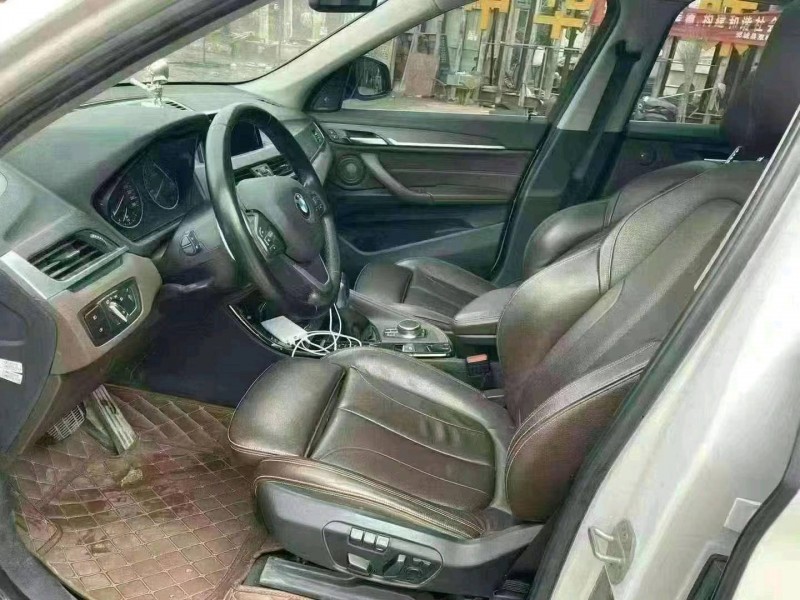 北京16年宝马X11