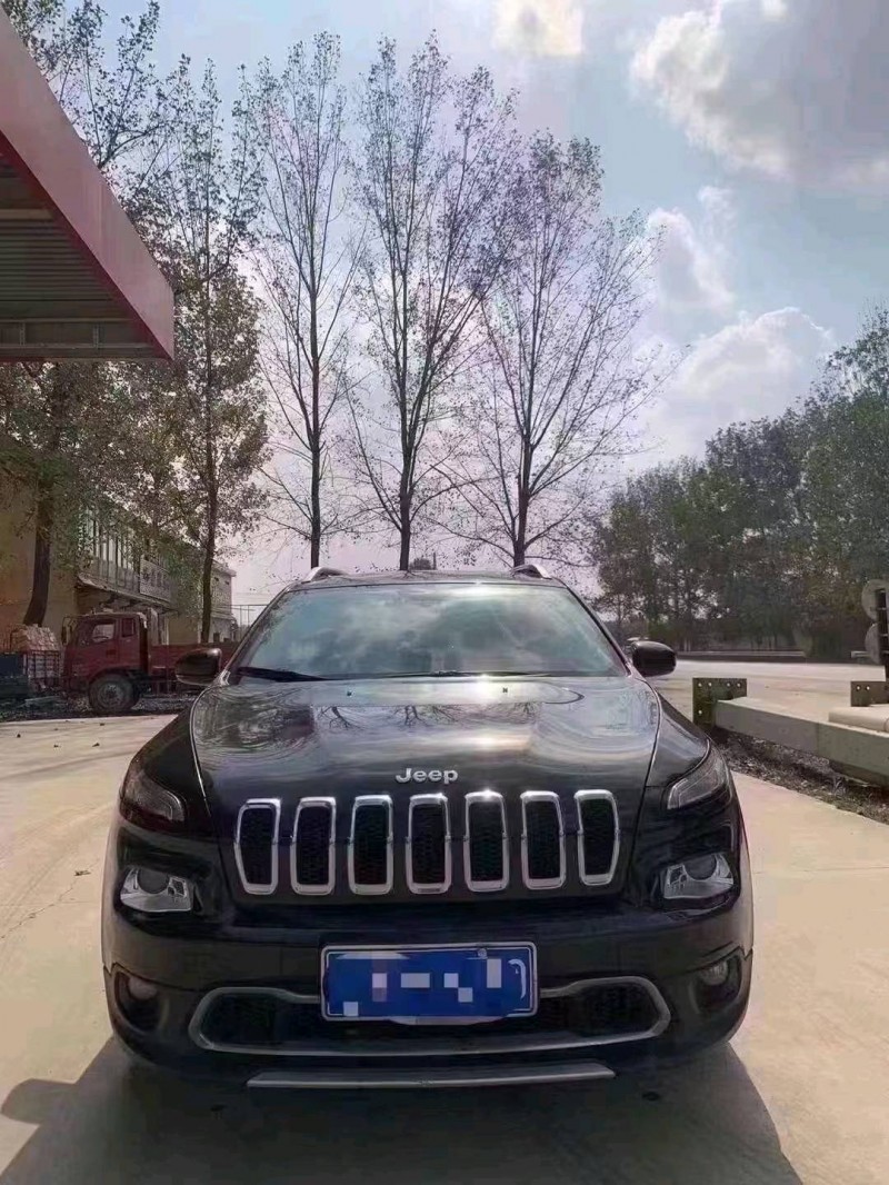 北京17年Jeep自由光7