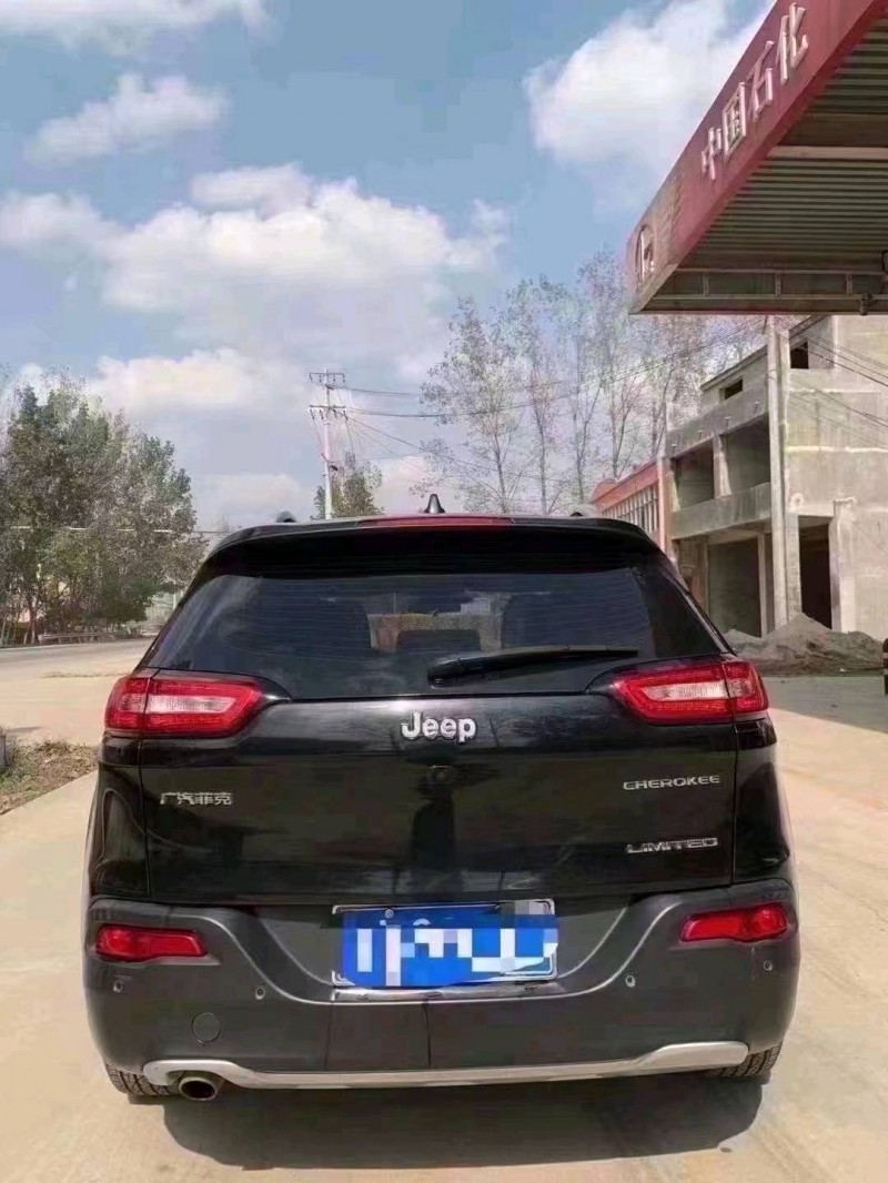 北京17年Jeep自由光5