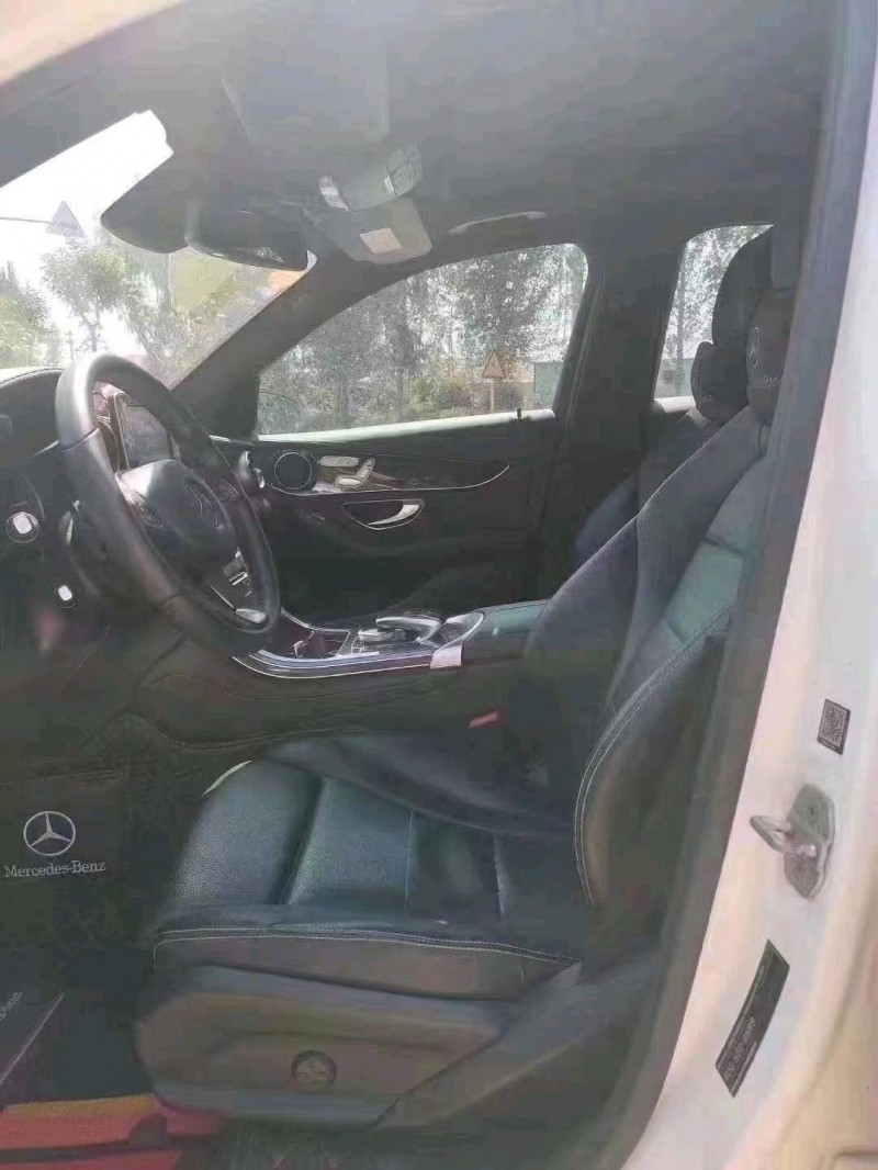 北京16年奔驰GLC1