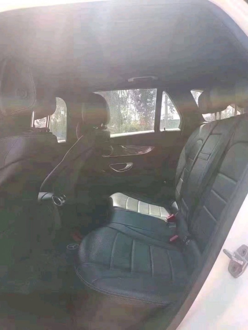 北京16年奔驰GLC2