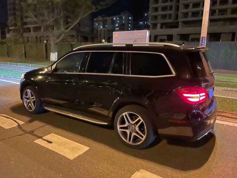北京19年奔驰GLS4