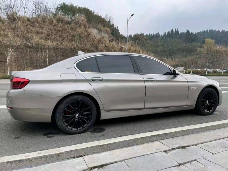 北京17年宝马5系6