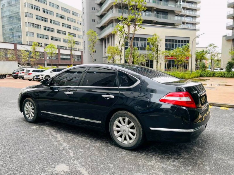 東莞10年日產天籟5