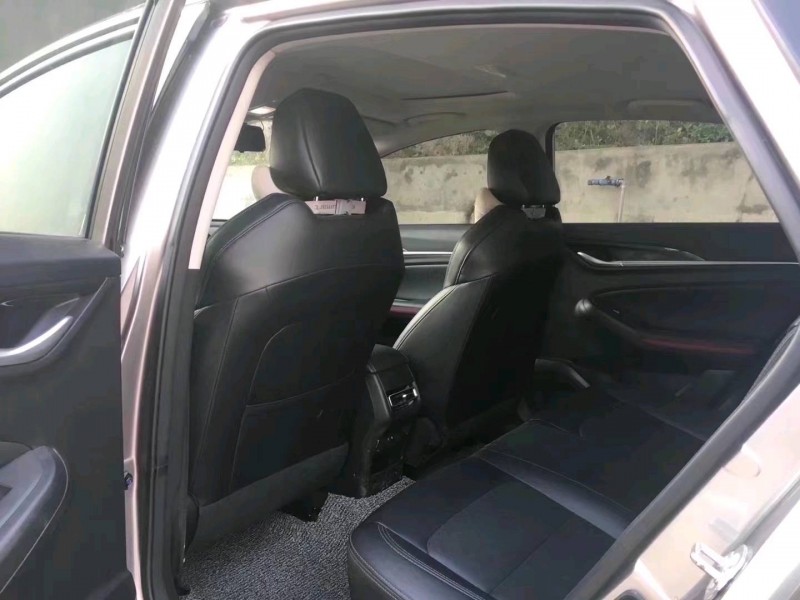 漳州20年長安汽車逸動9