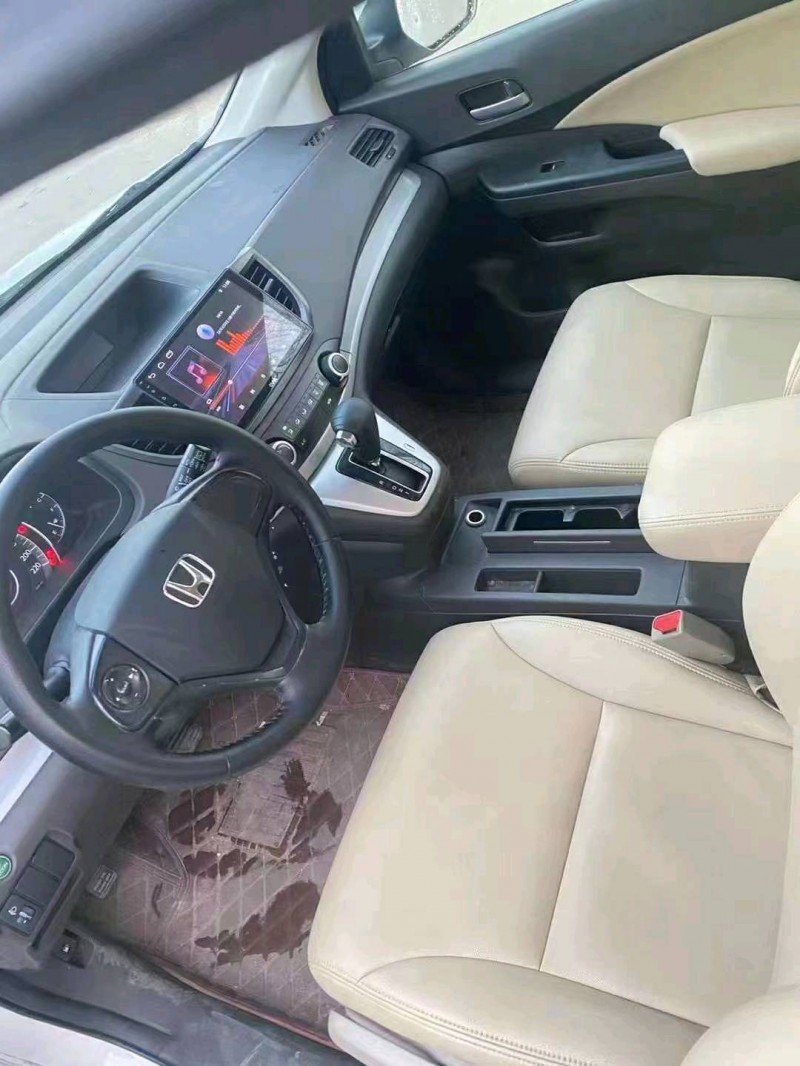 陽泉13年本田CR-V9