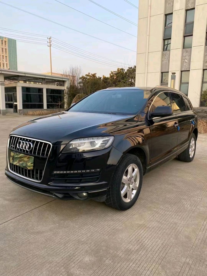 宿遷10年奧迪Q77