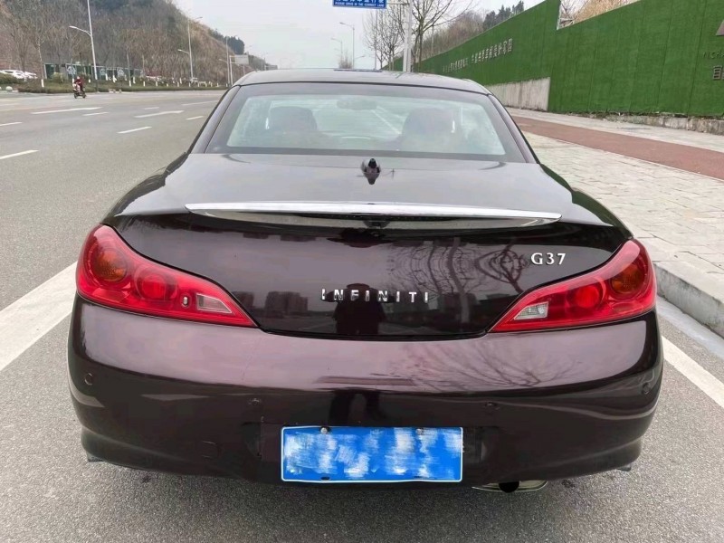 北京11年英菲尼迪G373