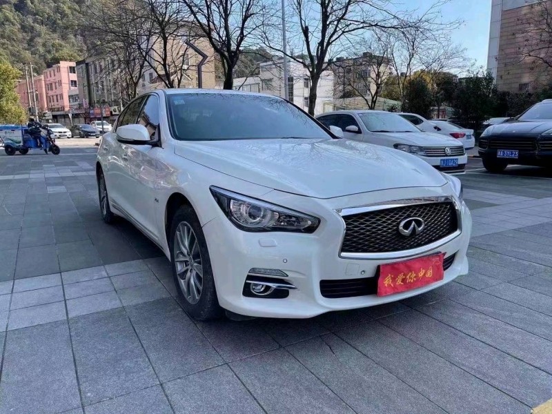 金華15年英菲尼迪Q50L3