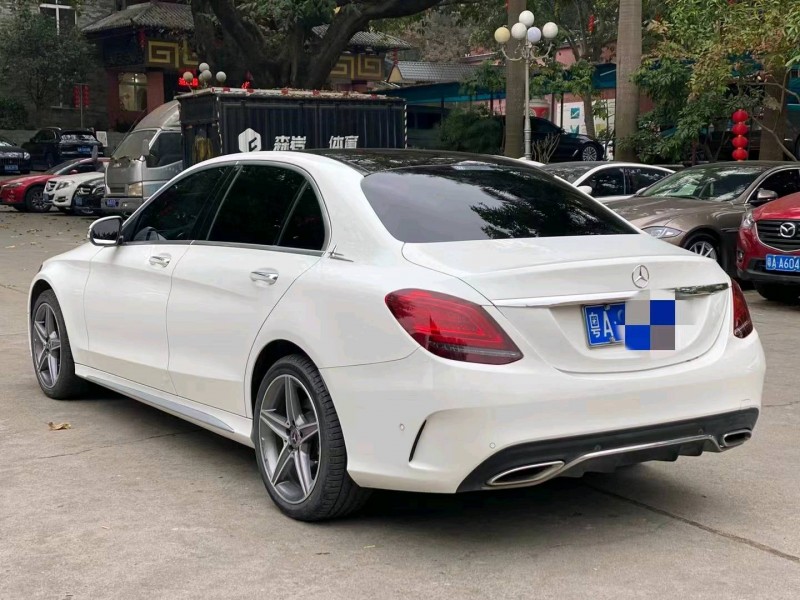 广州19年奔驰C4
