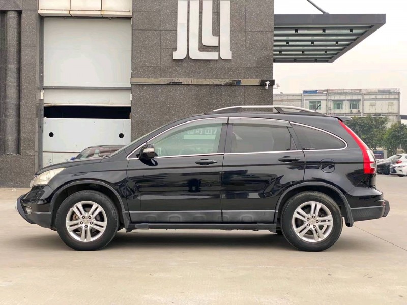 東莞11年本田CR-V4