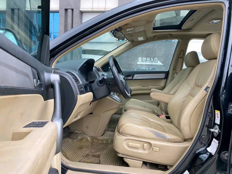 東莞11年本田CR-V7