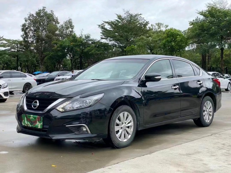 東莞16年日產天籟3