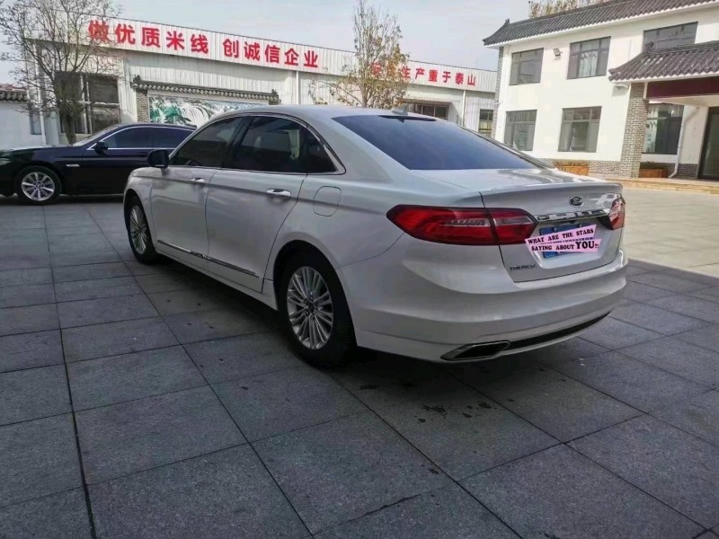 煙臺17年福特金牛座3