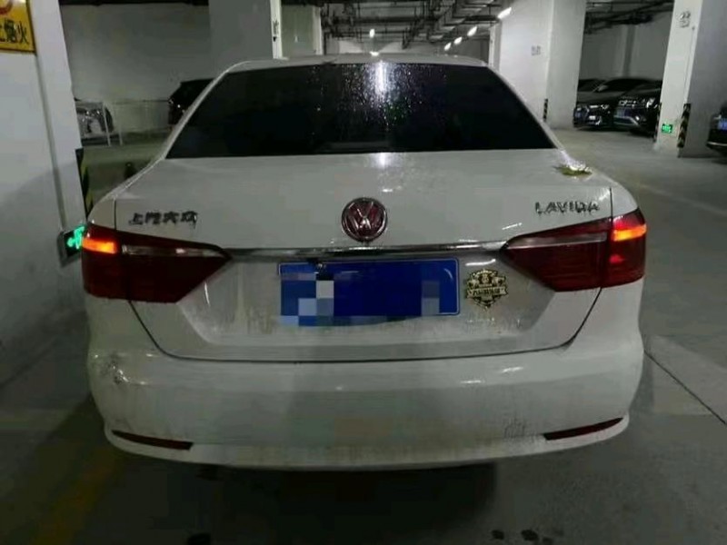 延安17年大眾朗逸6