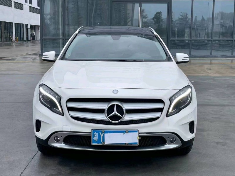 广州16年奔驰GLA1