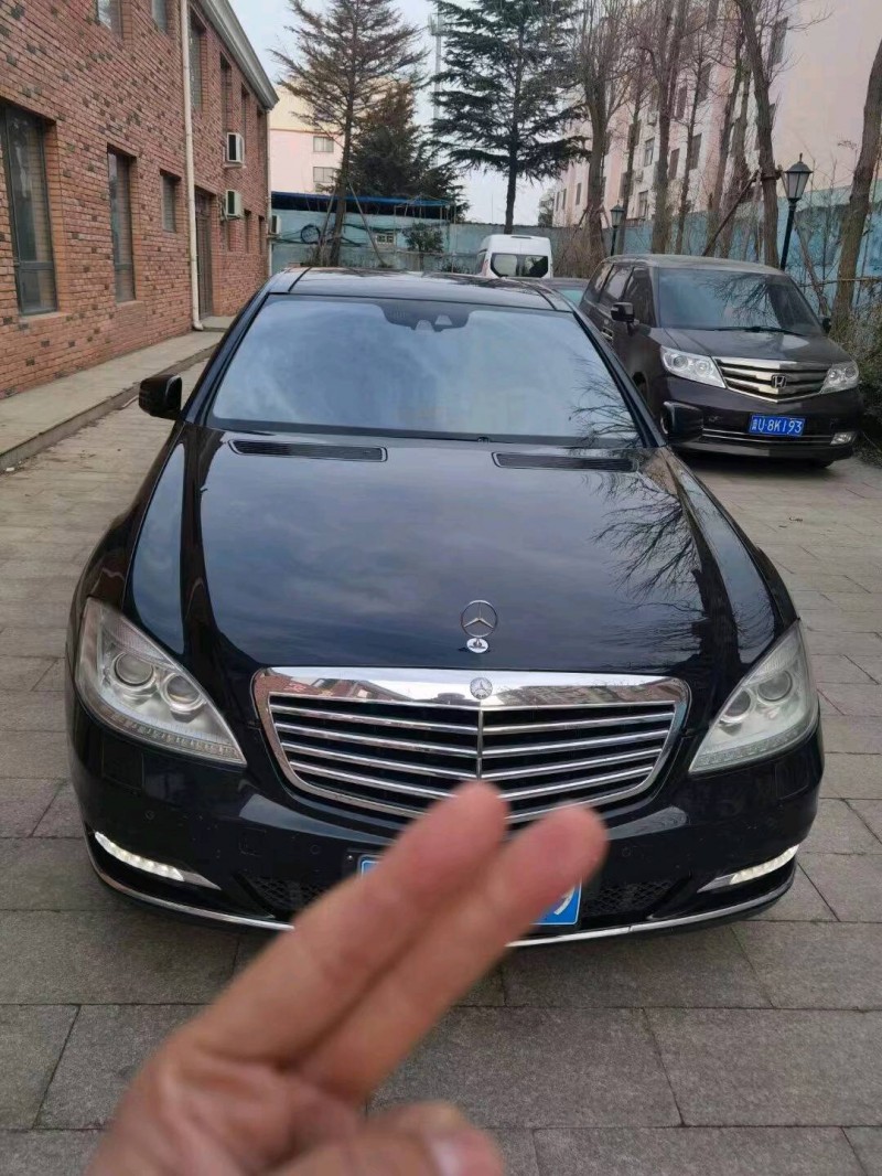 潍坊11年奔驰S9