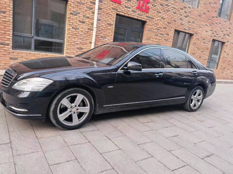 潍坊11年奔驰S8