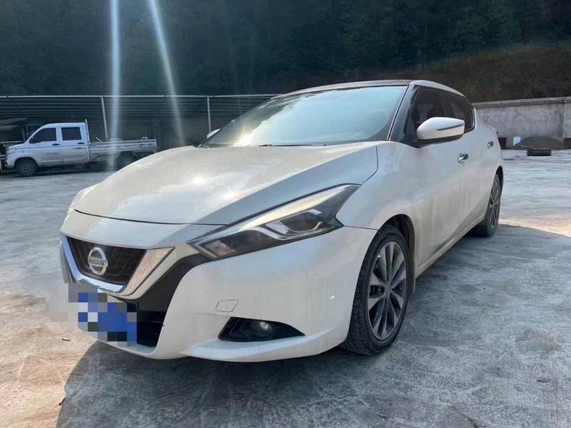 孝感15年日產藍鳥2