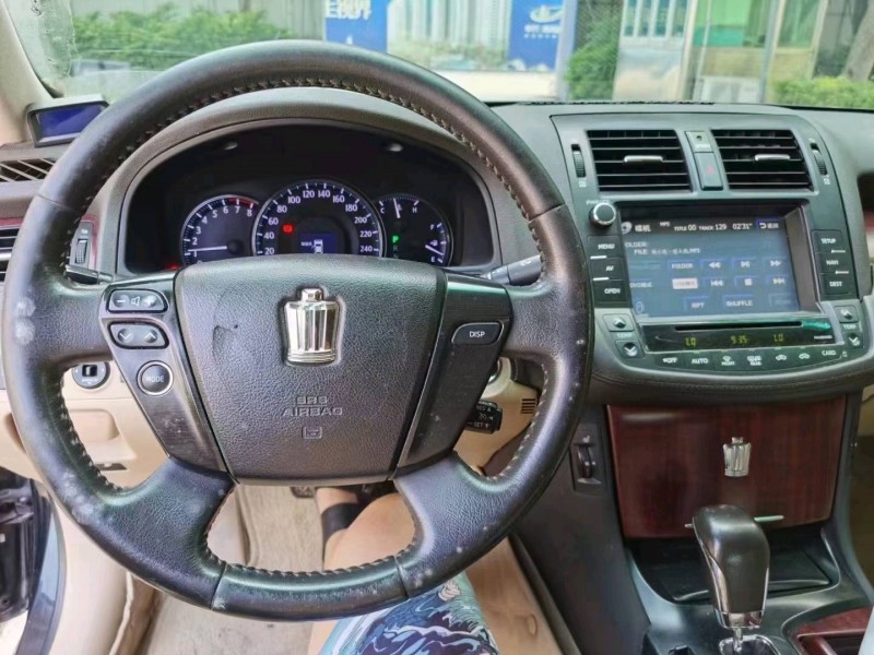 湛江10年豐田皇冠3