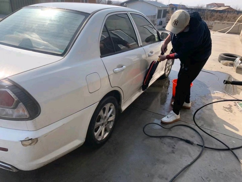 沈陽13年東南汽車V3菱悅4