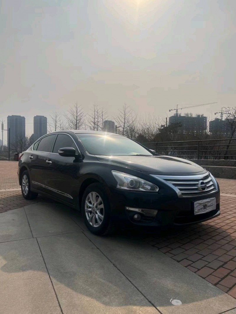 沈陽14年日產天籟5
