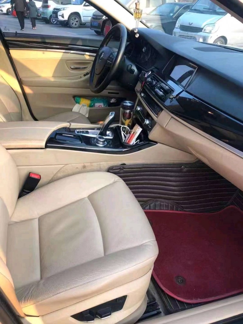 北京13年宝马5系8