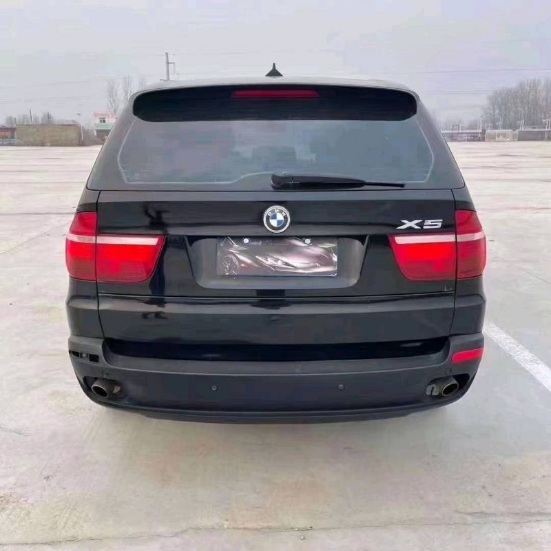 北京11年宝马X57