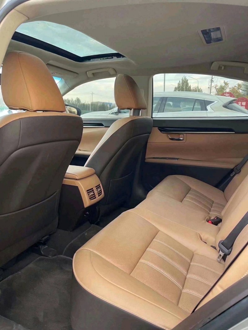 北京17年雷克萨斯ES3