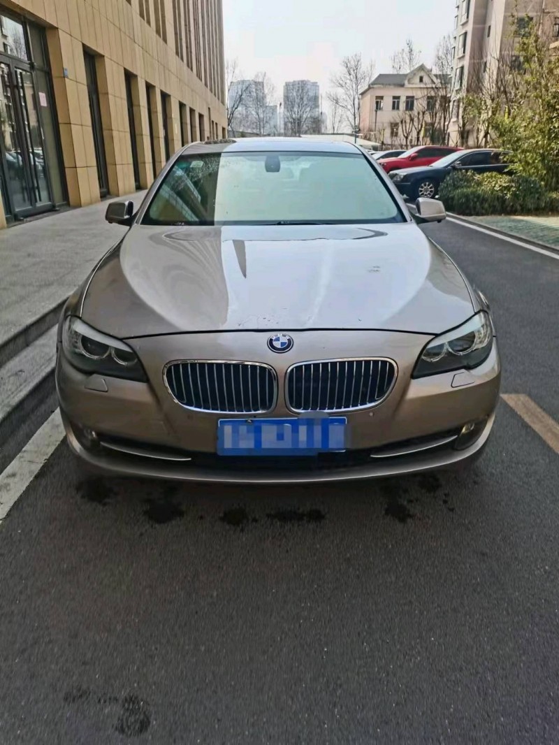 北京12年宝马5系1