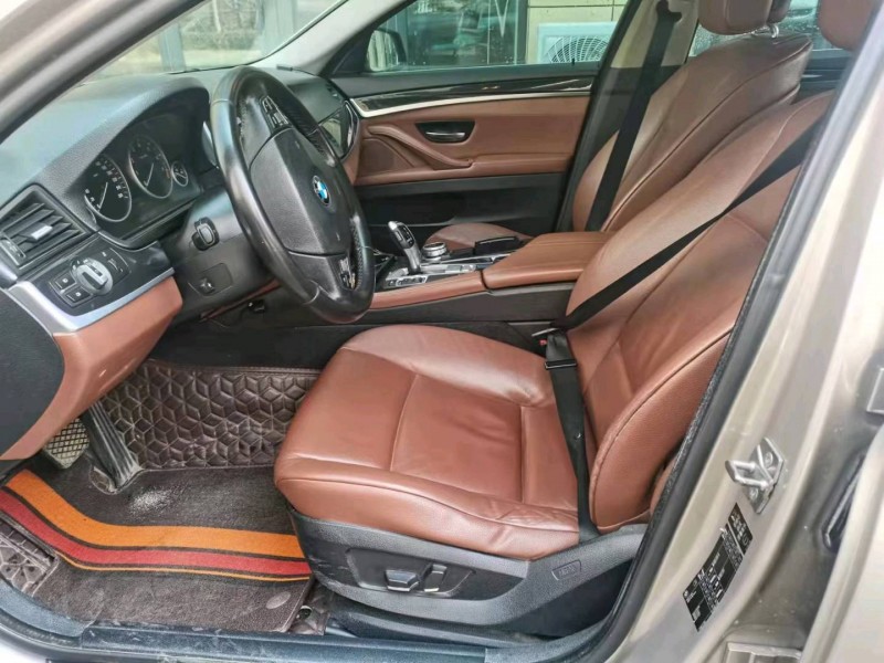 北京12年宝马5系6